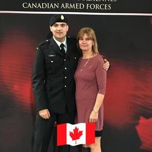 Meet your Posher, Cindy